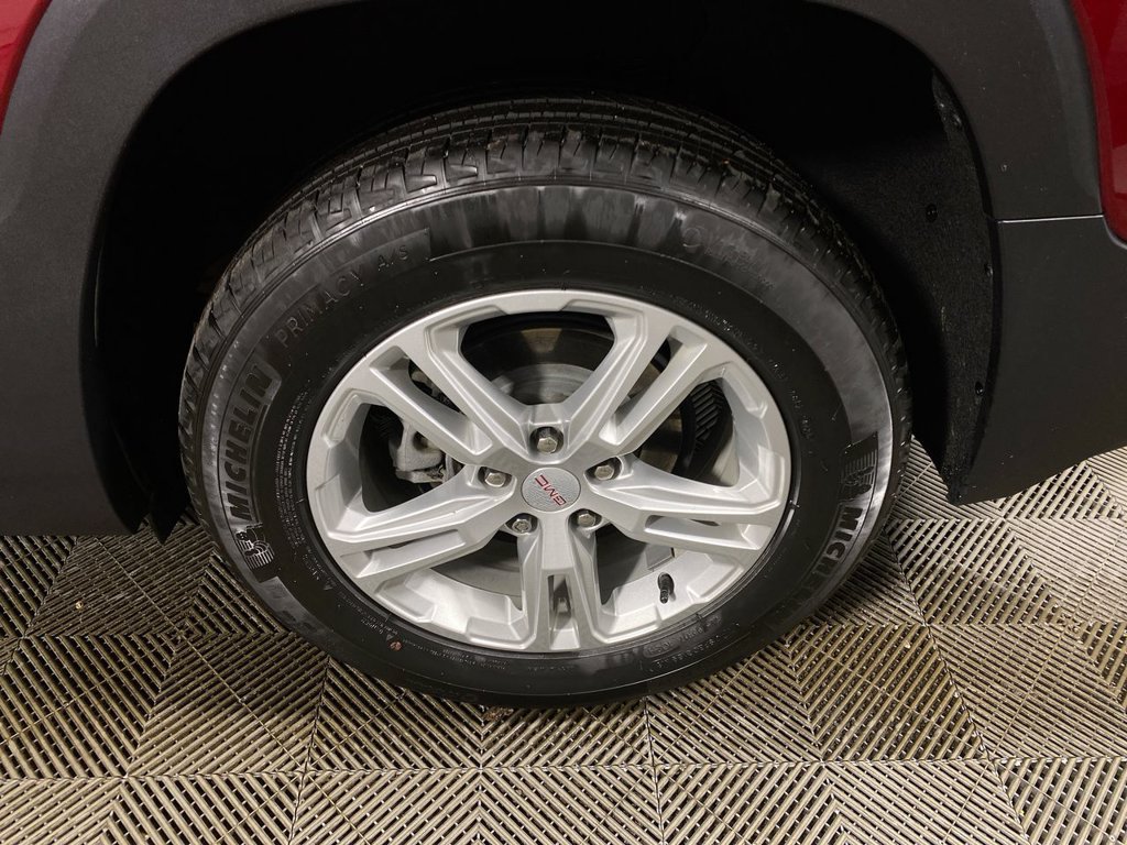 Certified 2023 GMC Terrain SLE w/ Driver Convenience Package FWD image 10