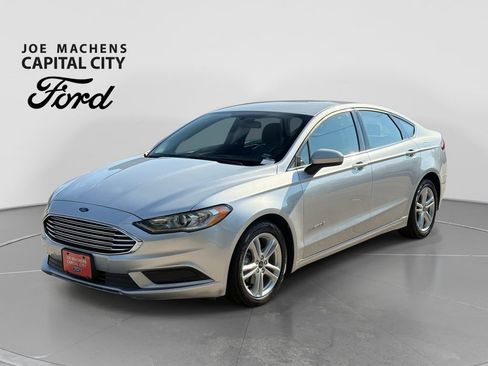 Used 2018 Ford Fusion S FWD image 9