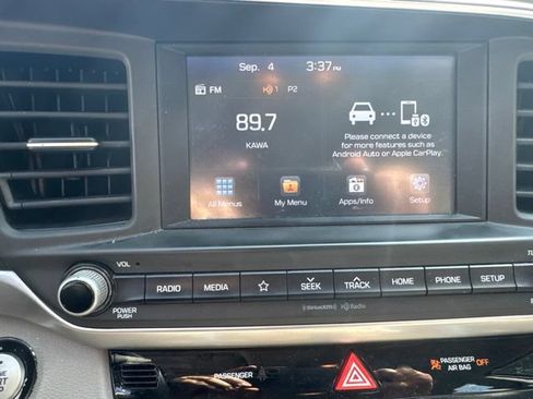Used 2019 Hyundai Elantra Value Edition FWD image 5
