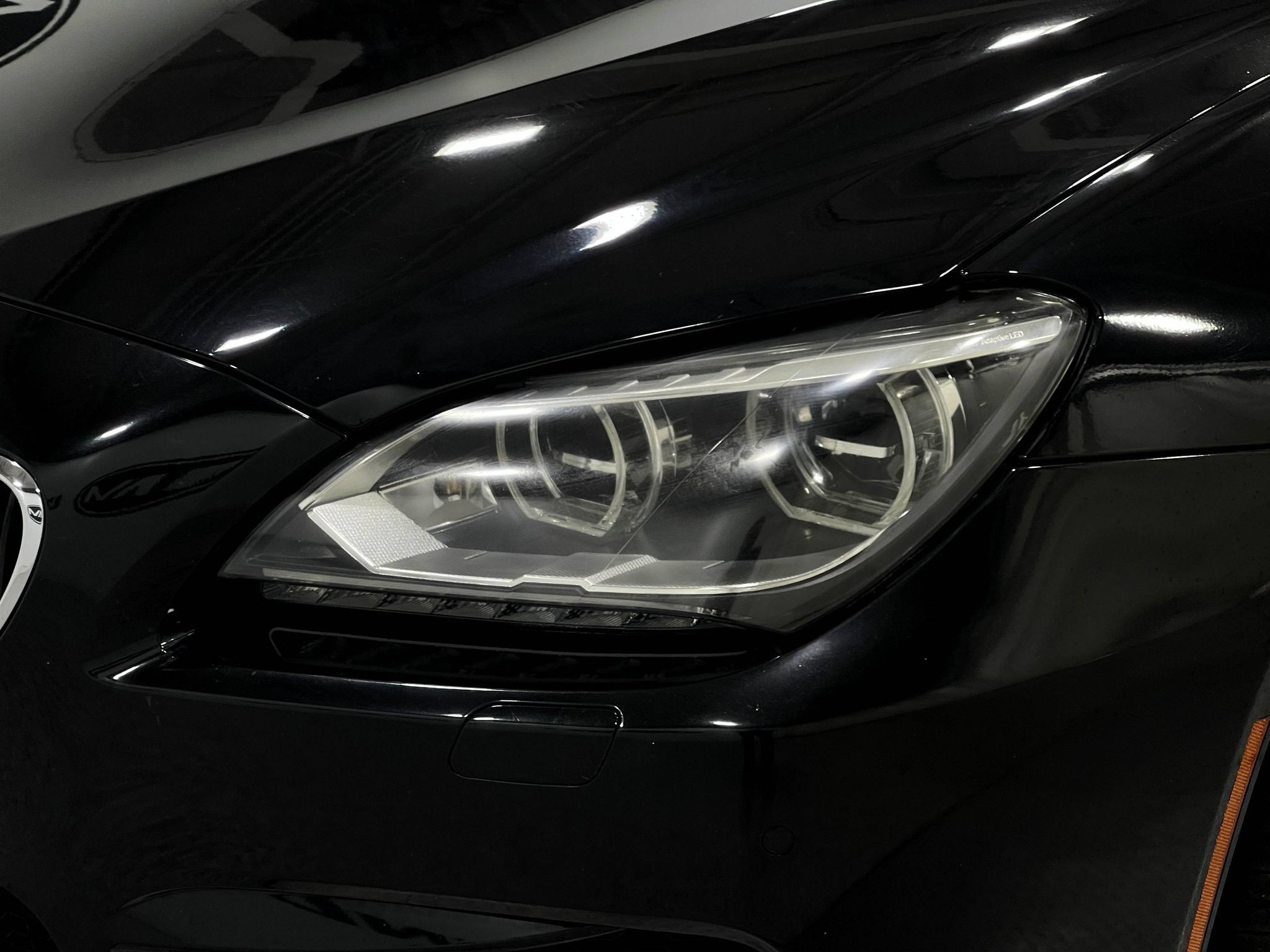Used 2015 BMW M6 Convertible RWD image 32