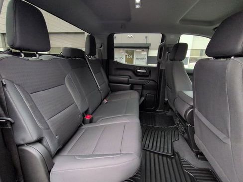 Used 2024 Chevrolet Silverado 1500 Custom image 26