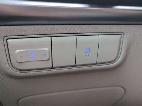 New 2026 Hyundai Tucson SE image 25