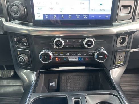 Used 2022 Ford F150 Lariat image 49