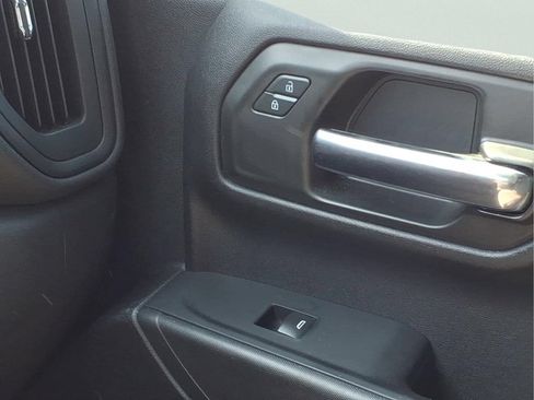 Used 2024 Chevrolet Silverado 1500 Custom Trail Boss w/ LPO, Dark Essentials Package AWD/4WD image 23