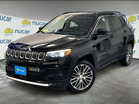 Used 2022 Jeep Compass Limited w/ Elite Group image 3