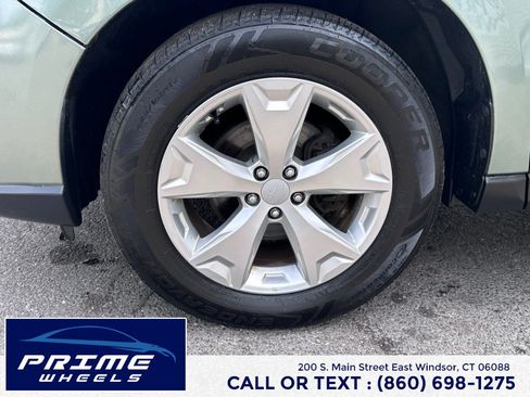 Used 2014 Subaru Forester 2.5i AWD/4WD image 21