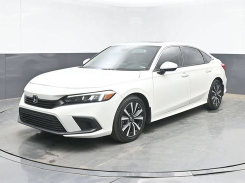 Used 2024 Honda Civic EX image 5