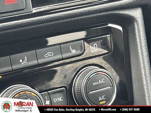 Certified 2024 Volkswagen Taos SE AWD/4WD image 30