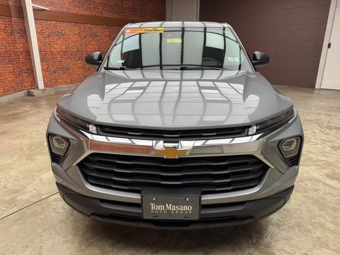 Used 2024 Chevrolet TrailBlazer LS w/ LS Convenience Package image 8