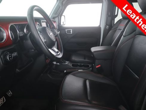 Used 2021 Jeep Gladiator Rubicon w/ Trailer Tow Package AWD/4WD image 16