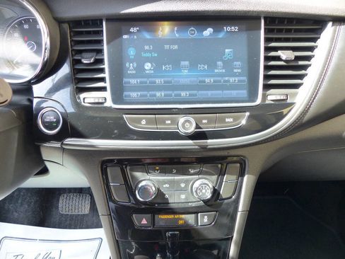 Used 2019 Buick Encore Preferred w/ Safety Package AWD/4WD image 17