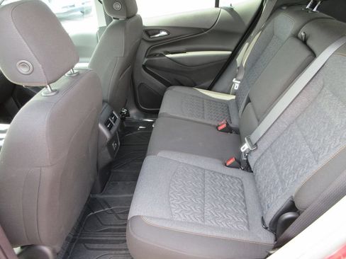 Used 2024 Chevrolet Equinox LT w/ LPO, Floor Liner Package FWD image 14