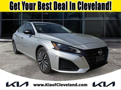 Used 2024 Nissan Altima 2.5 SV