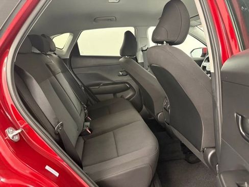 Certified 2025 Hyundai Kona SEL image 13