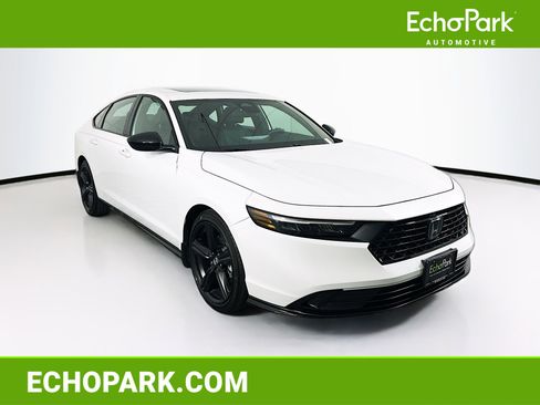 Used 2023 Honda Accord Sport image 1