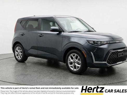 Used 2025 Kia Soul LX w/ LX Technology Package FWD image 1