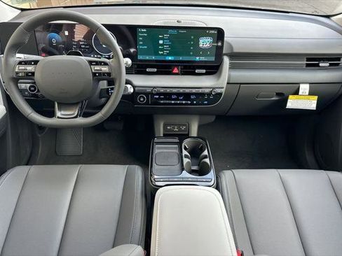 New 2026 Hyundai Ioniq 5 SEL image 10