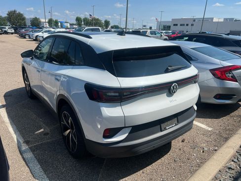 Used 2023 Volkswagen ID.4 Pro S AWD/4WD image 4
