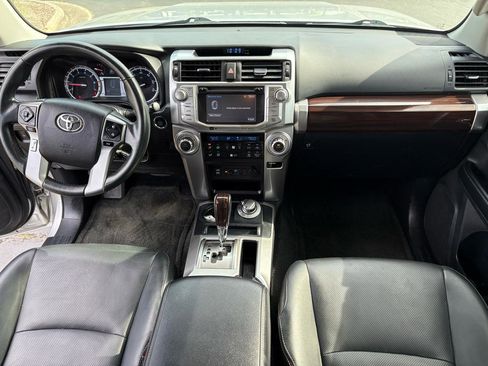 Used 2018 Toyota 4Runner Limited image 15
