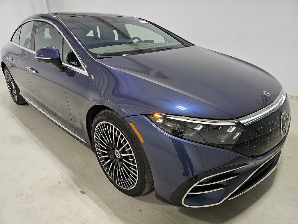 Used 2023 Mercedes-Benz EQS 450+ 4MATIC Sedan image 3