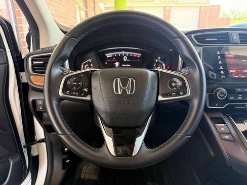 Used 2018 Honda CR-V Touring image 7