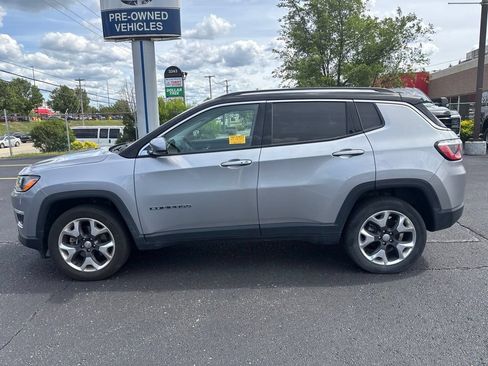 Used 2019 Jeep Compass Limited AWD/4WD image 8