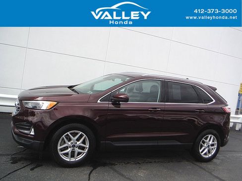 Used 2022 Ford Edge SEL w/ Convenience Package AWD/4WD image 2