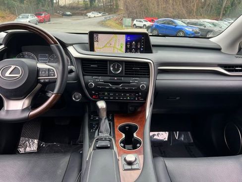 Used 2019 Lexus RX 350L FWD image 16