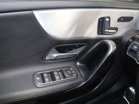 Used 2021 Mercedes-Benz CLA 250 4MATIC w/ Premium Package image 27