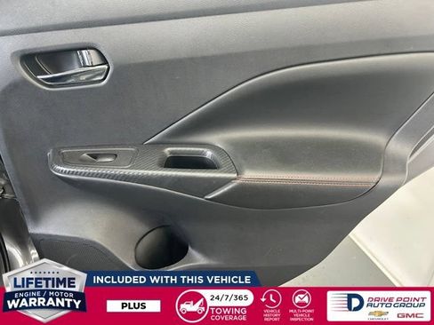 Used 2024 Nissan Versa SR FWD image 25