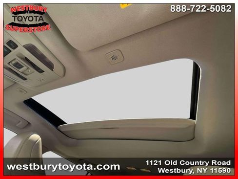Used 2023 Toyota Highlander Limited AWD/4WD image 36
