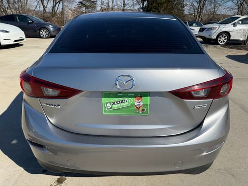 Used 2016 MAZDA MAZDA3 i Sport image 6