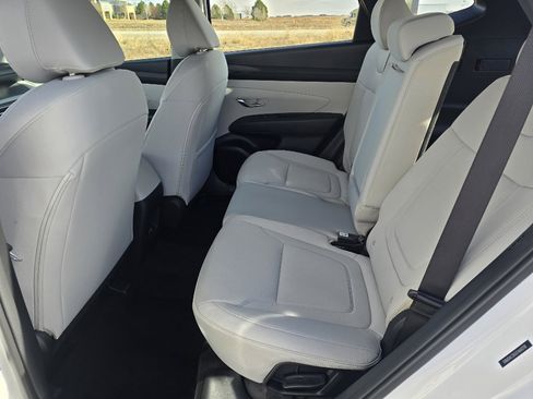 New 2026 Hyundai Tucson SE image 14