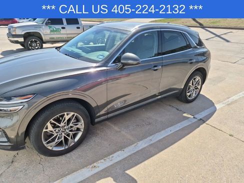 Used 2025 Genesis GV70 2.5T image 2