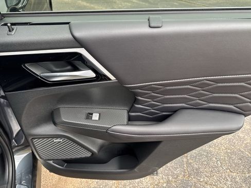 New 2026 Mitsubishi Outlander SEL AWD/4WD image 39