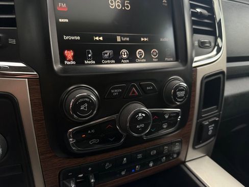 Used 2017 RAM 2500 Laramie w/ Sport Appearance Group image 40