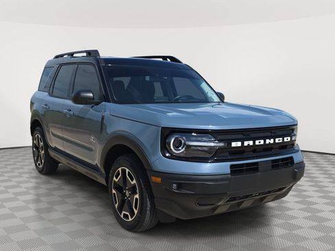 Used 2024 Ford Bronco Sport Outer Banks w/ Tech Package AWD/4WD image 1