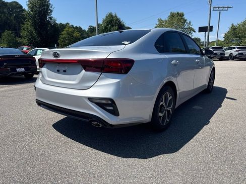 Used 2021 Kia Forte LXS FWD image 5