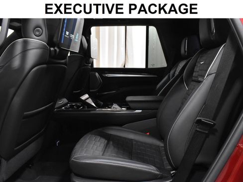 Certified 2026 Cadillac Escalade V AWD/4WD image 4