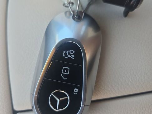 Used 2025 Mercedes-Benz S 500 4MATIC image 29