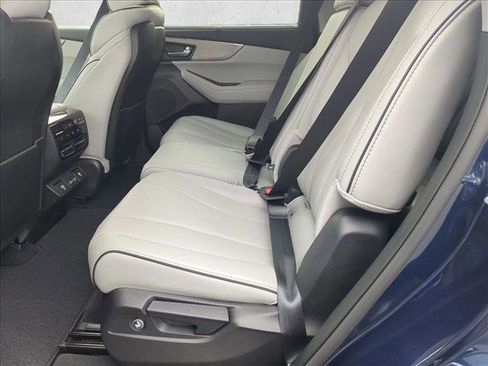 Used 2024 Acura MDX SH-AWD w/ Advance Package image 20