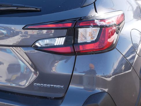 Used 2024 Subaru Crosstrek 2.0i Premium image 17