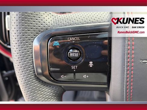 Used 2026 Nissan Armada NISMO AWD/4WD image 17