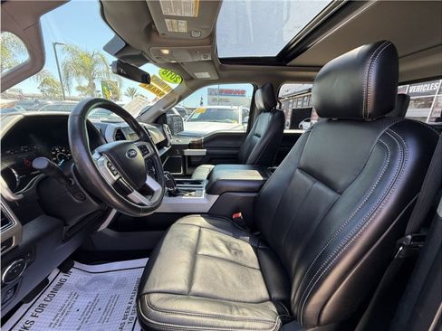 Used 2018 Ford F150 Lariat w/ Equipment Group 502A Luxury AWD/4WD image 20