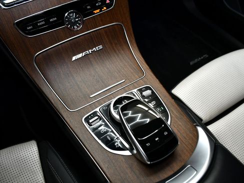 Used 2020 Mercedes-Benz C 63 AMG S image 37