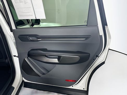 Used 2024 Kia EV9 Light Long Range image 32