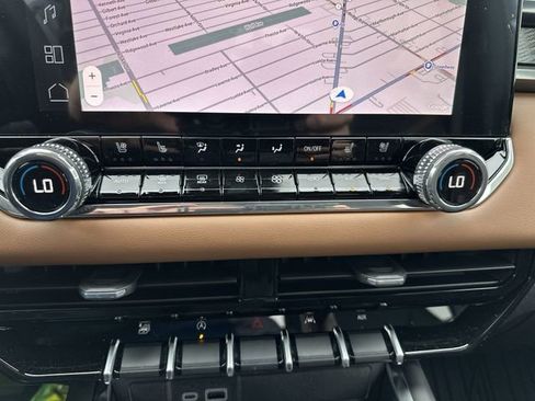 New 2026 GMC Canyon AT4 w/ AT4 Premium Package AWD/4WD image 19