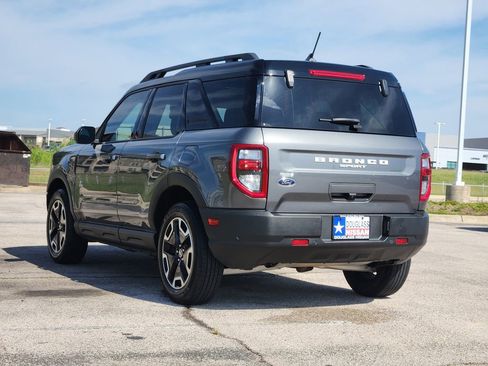 Used 2024 Ford Bronco Sport Outer Banks w/ Tech Package AWD/4WD image 3