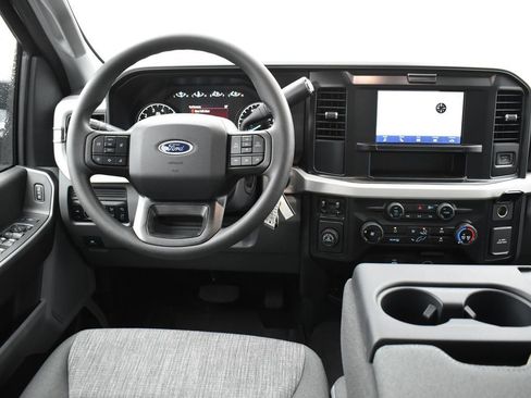 New 2026 Ford F250 XLT image 17