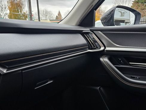 Certified 2024 MAZDA CX-90 Plug-In Hybrid w/ Preferred image 32